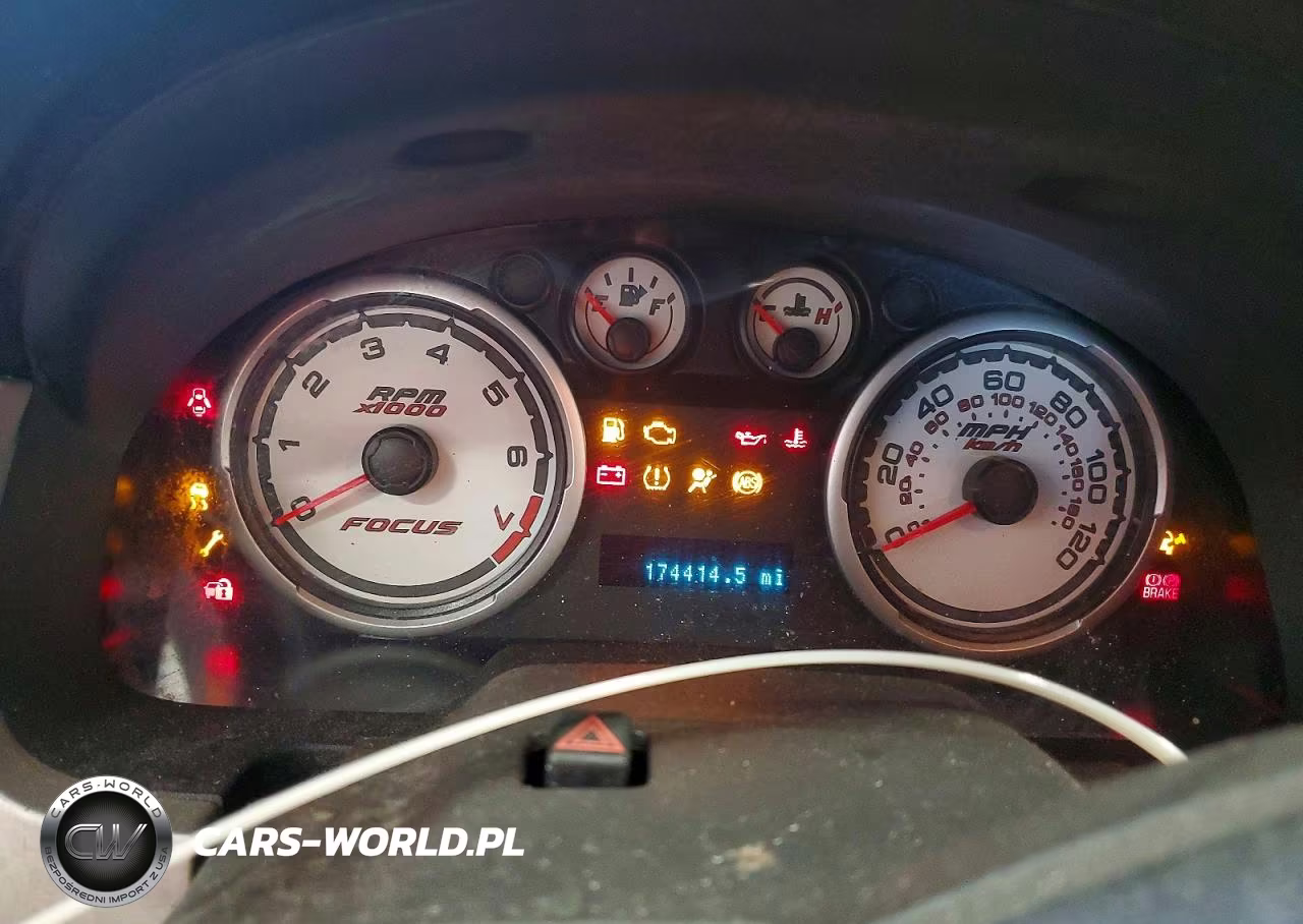 2010 Ford Focus Sel VIN:1FAHP3HN5AW264142 - 9
