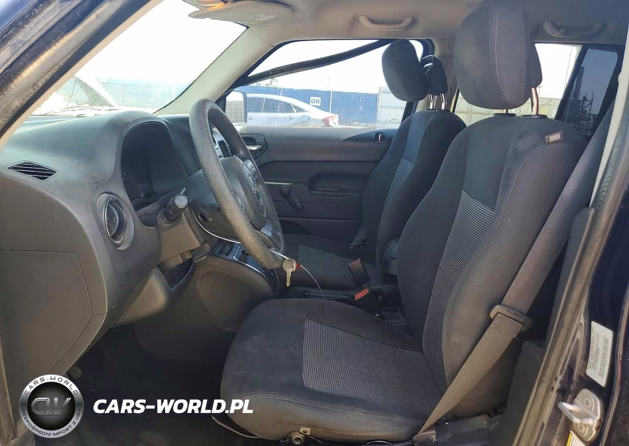2015 Jeep Patriot Sport VIN:1C4NJPBB1FD419650 - 7