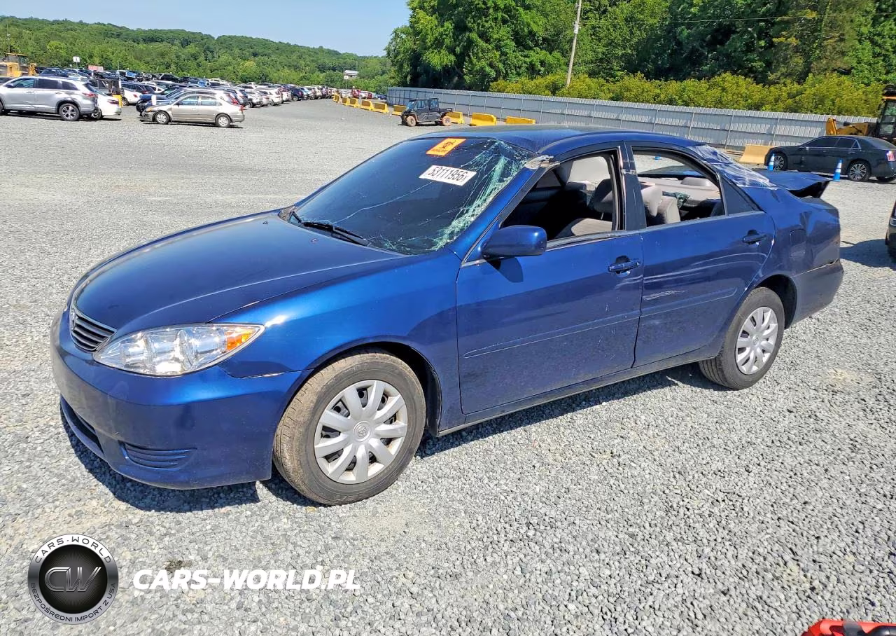 2005 Toyota Camry Le