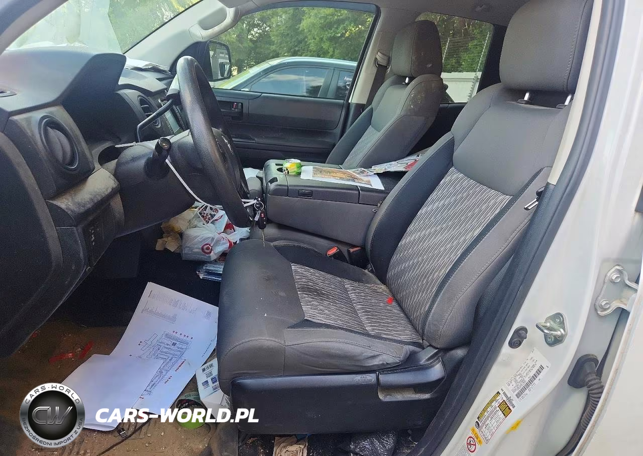 2019 Toyota Tundra Sr VIN:5TFRM5F18KX137237 - 7