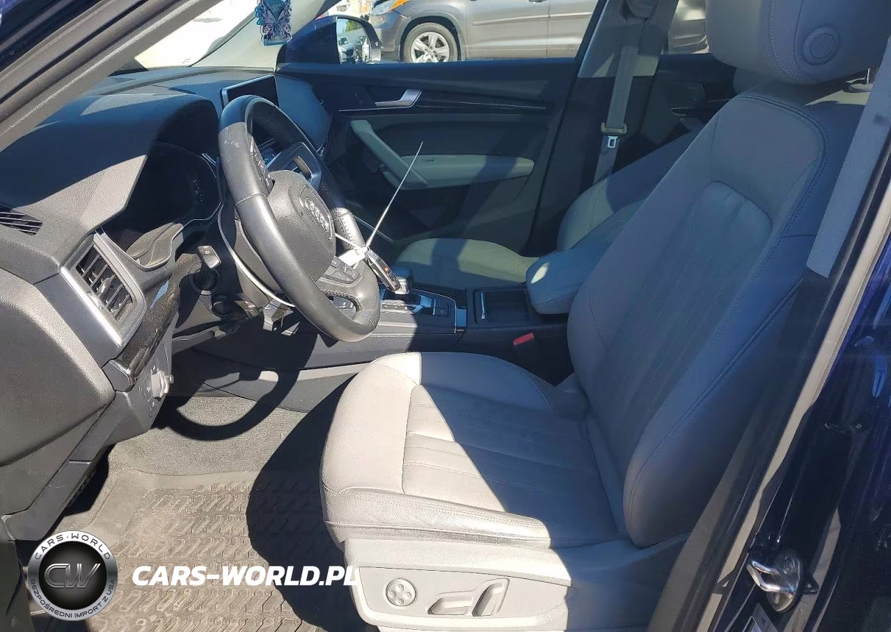2018 Audi Q5 Premium Plus VIN:WA1BNAFY5J2201941 - 7