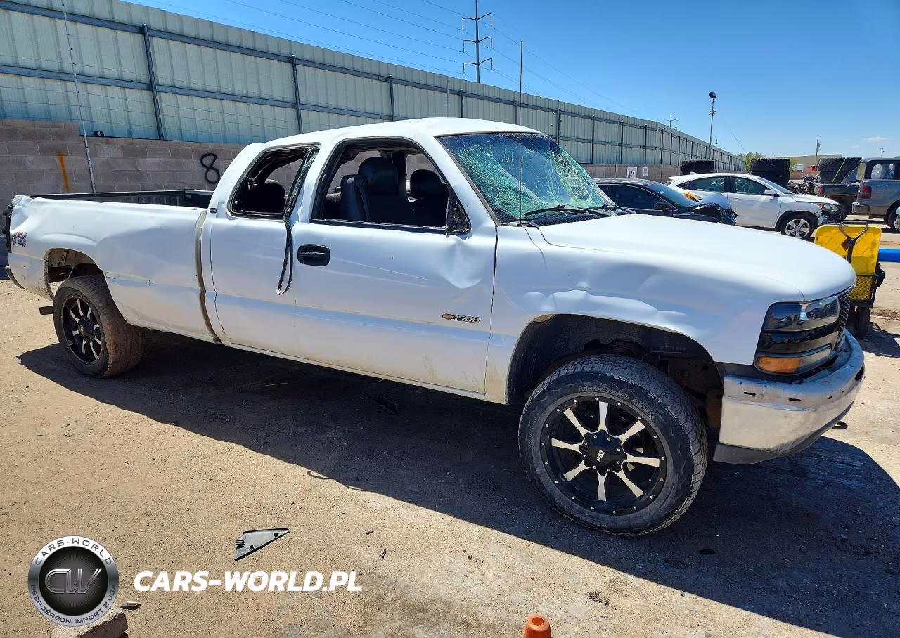 2000 Chevrolet Silverado K1500 VIN:1GCEK19T7YE213514 - 4