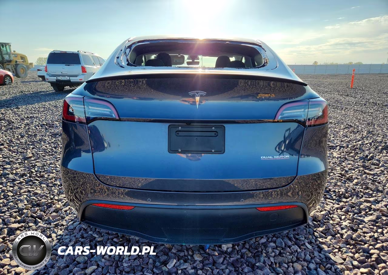 2022 Tesla Model Y VIN:7SAYGDEF5NF549207 - 6