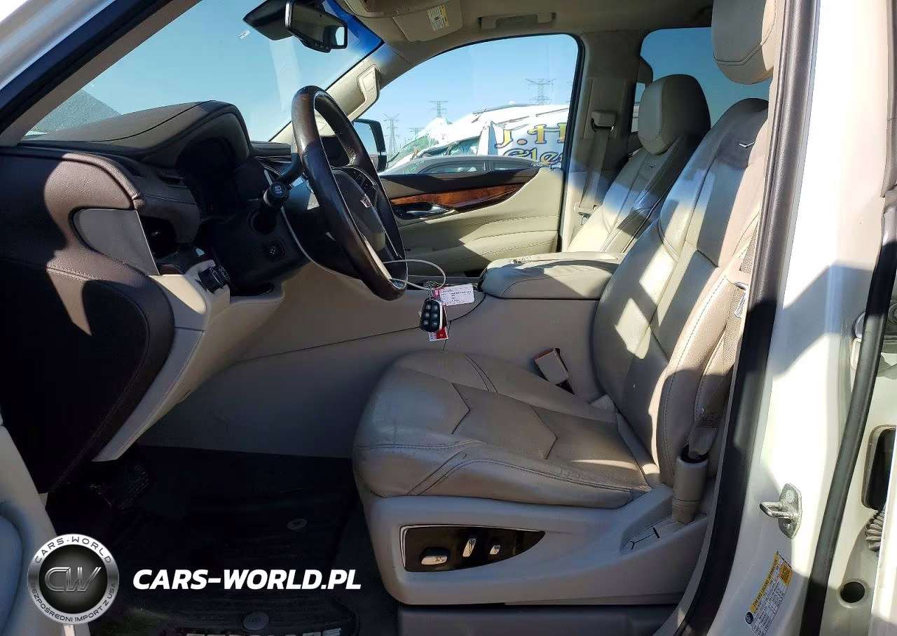 2015 Cadillac Escalade Luxury VIN:1GYS4MKJ8FR705069 - 7