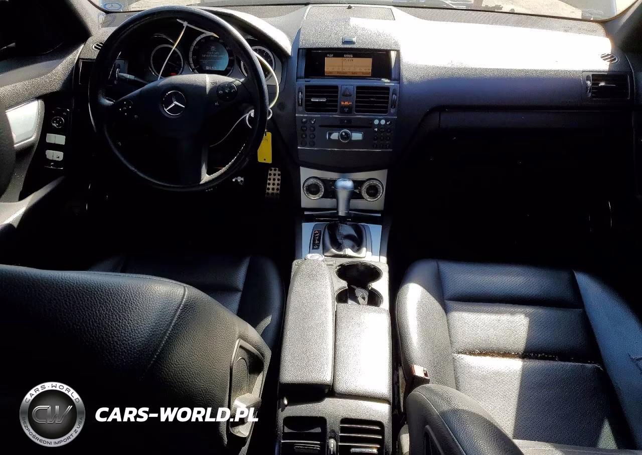 2010 Mercedes-Benz C 300 VIN:WDDGF5EB1AF424814 - 8