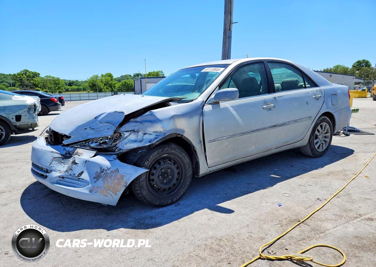 2003 Toyota Camry Le