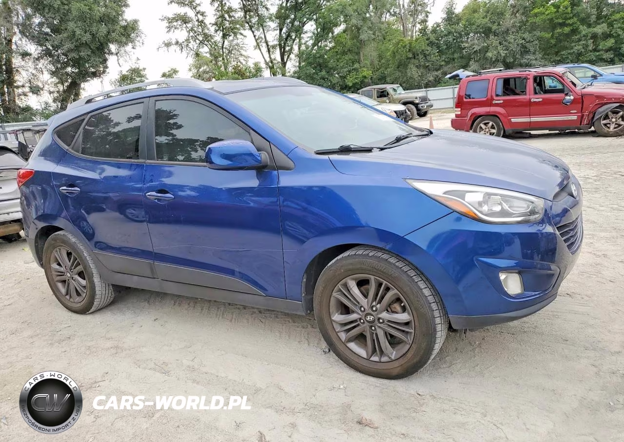 2014 Hyundai Tucson Se VIN:KM8JU3AG7EU886710 - 4