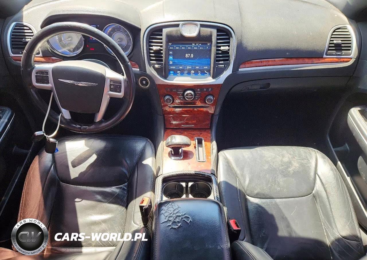 2014 Chrysler 300 VIN:2C3CCAAG6EH275949 - 8