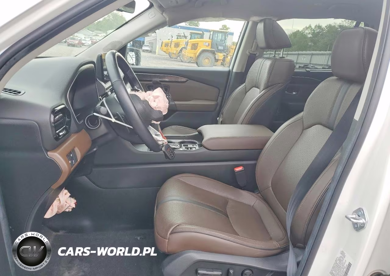 2025 Honda Pilot Elite VIN:5FNYG1H84SB106079 - 7
