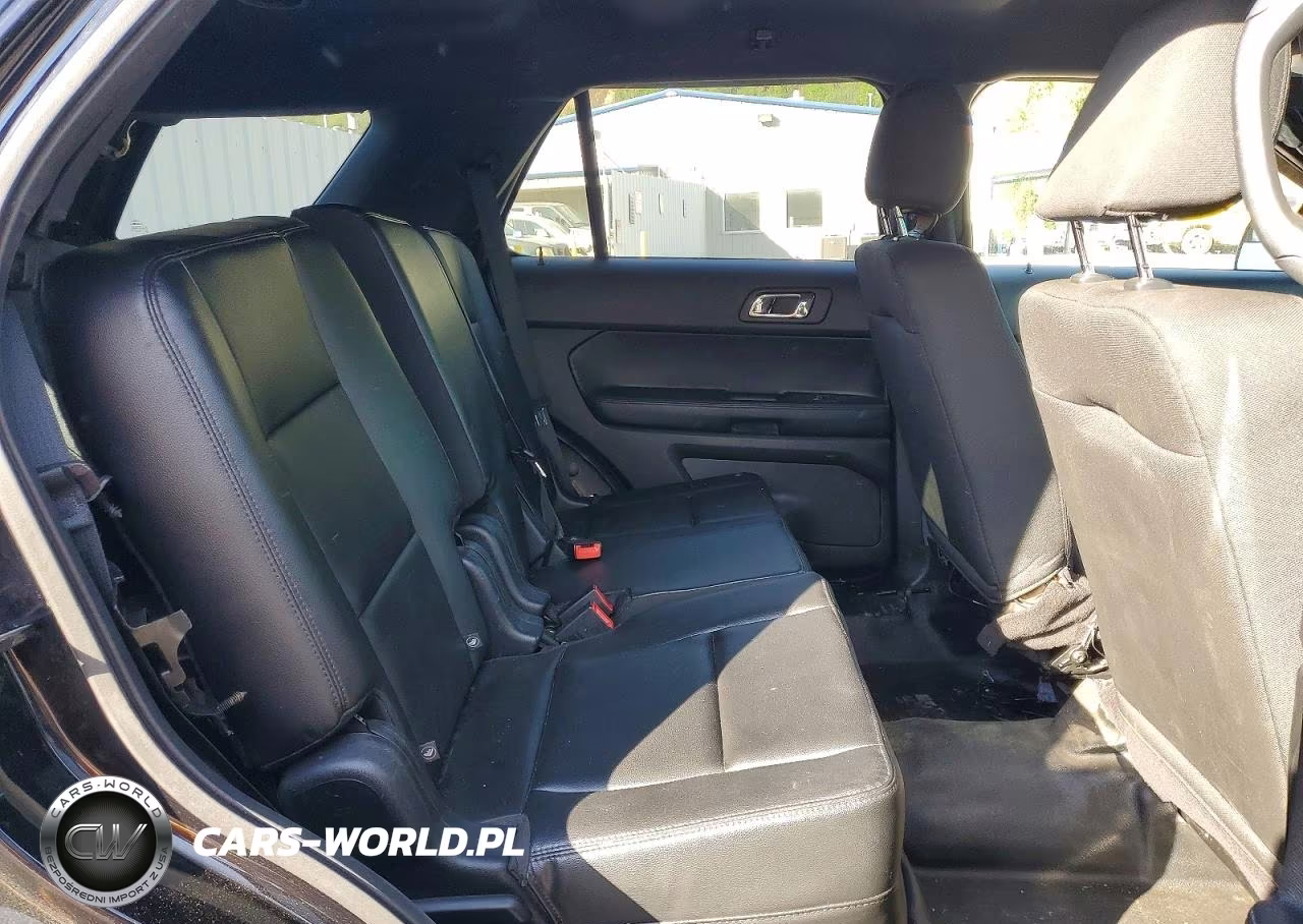 2016 Ford Explorer Police Interceptor VIN:1FM5K8AR1GGC41915 - 11