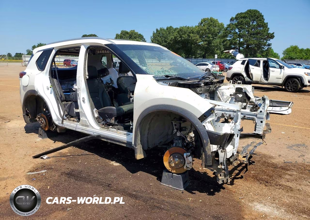 2023 Nissan Rogue Sl VIN:5N1BT3CA2PC947616 - 4