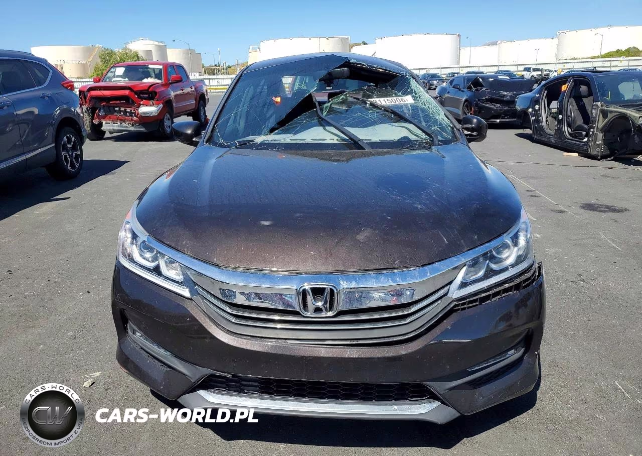 2016 Honda Accord Sport VIN:1HGCR2F5XGA127958 - 5