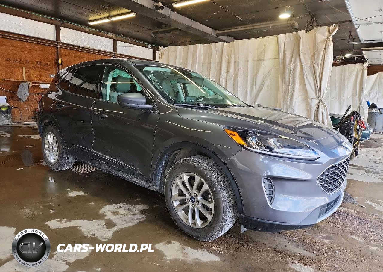 2022 Ford Escape Se VIN:1FMCU9G61NUA57531 - 4