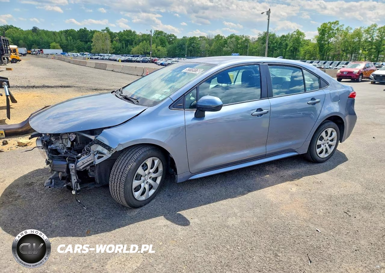 2022 Toyota Corolla Le – zdjęcie 1 z 12