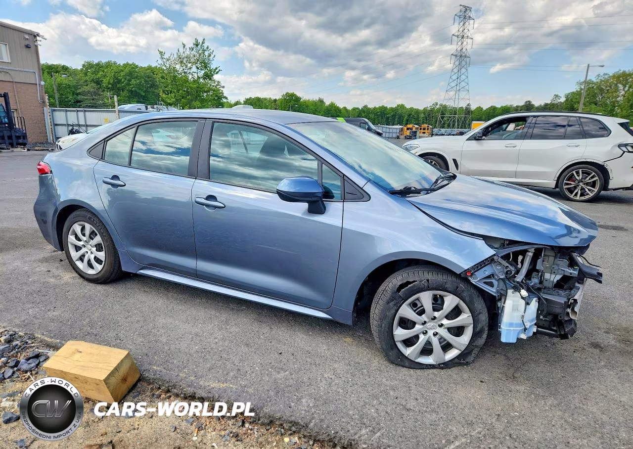 2022 Toyota Corolla Le VIN:5YFEPMAE0NP339518 - 4