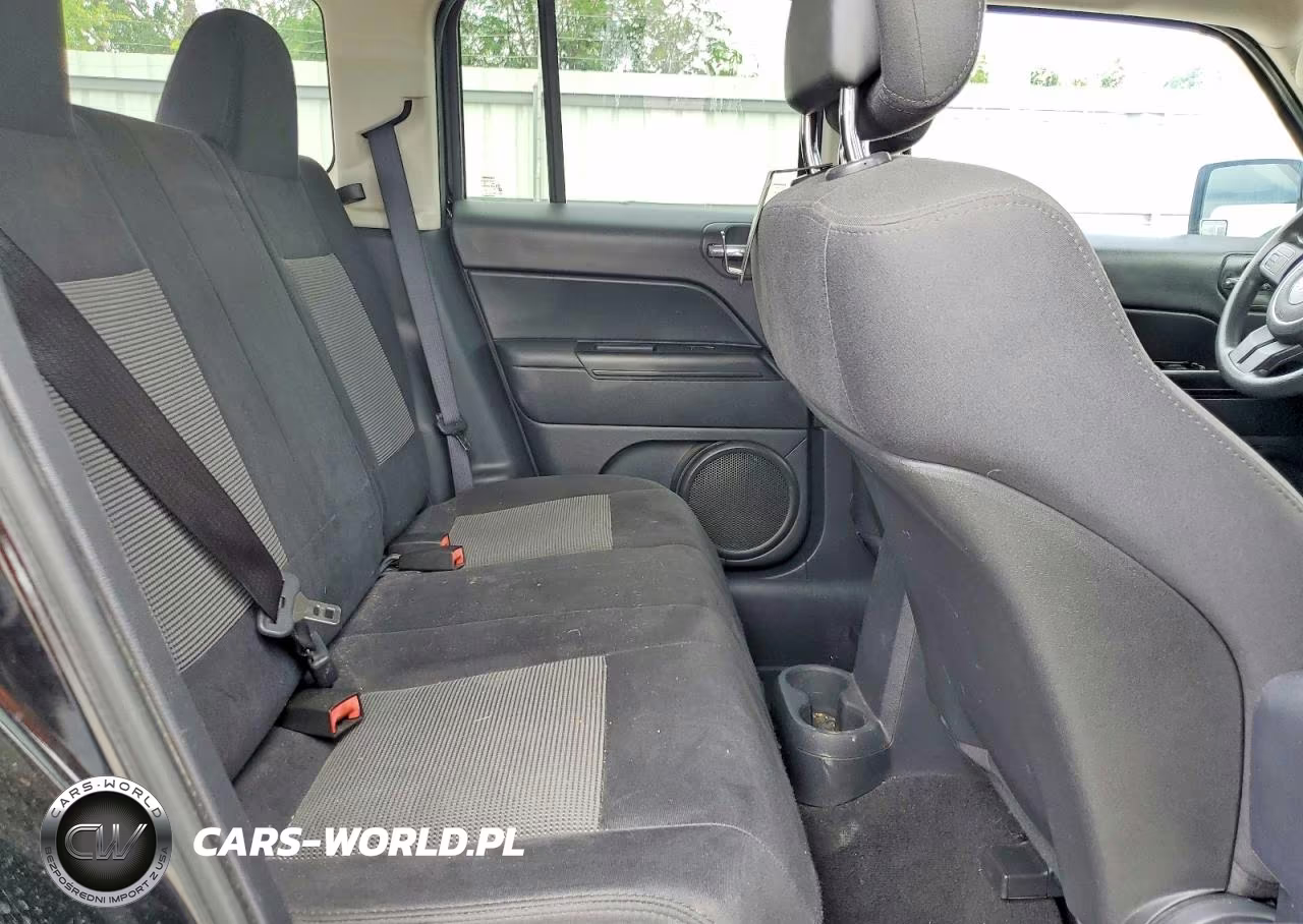 2012 Jeep Patriot Sport VIN:1C4NJPBA6CD515650 - 10