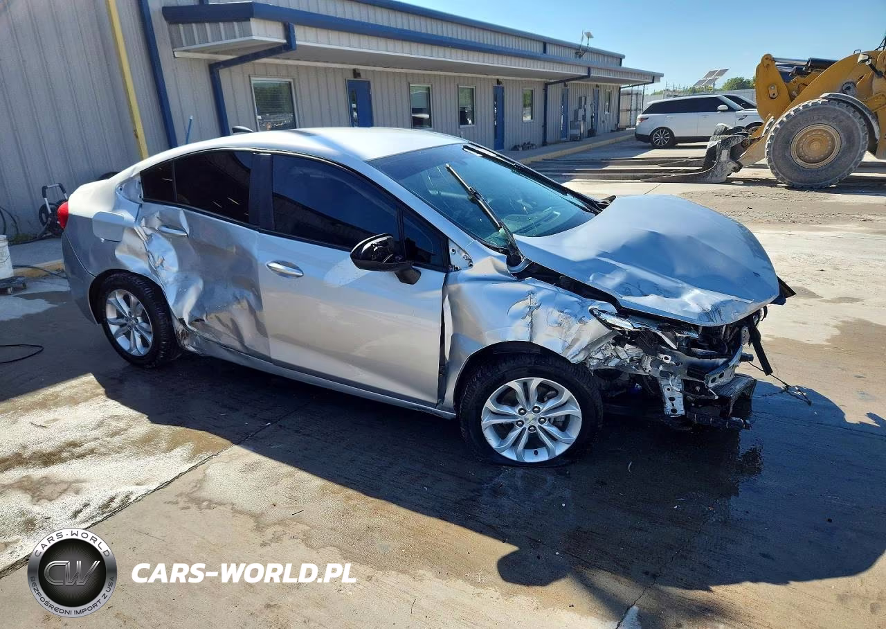 2019 Chevrolet Cruze Ls VIN:1G1BC5SM3K7148790 - 4