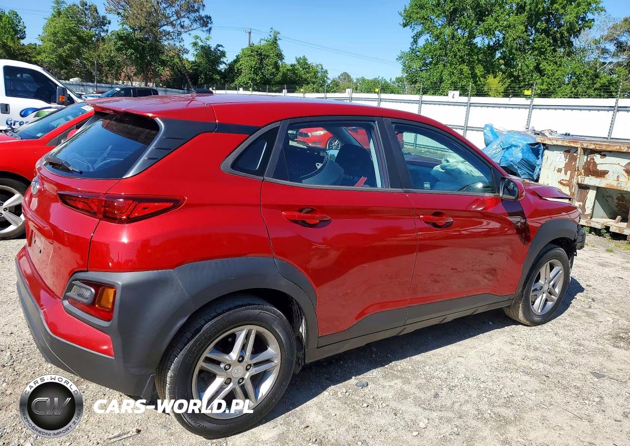 2018 Hyundai Kona Se VIN:KM8K12AA6JU174038 - 3