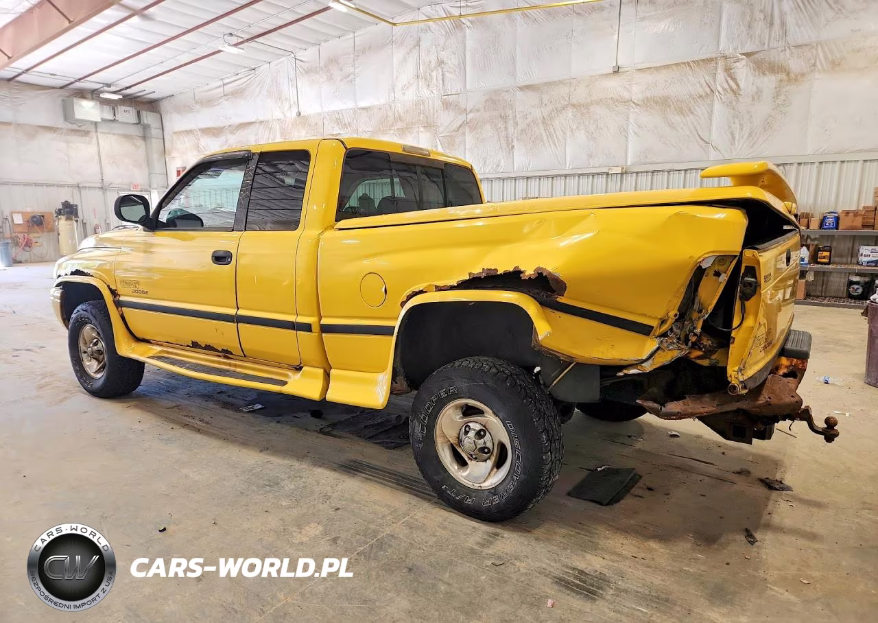 1999 Dodge Ram 1500 VIN:1B7HF13YXXJ605673 - 2