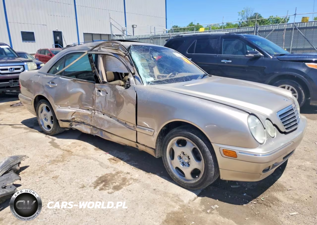 2000 Mercedes-Benz E 430 VIN:WDBJF83J0YX034544 - 4