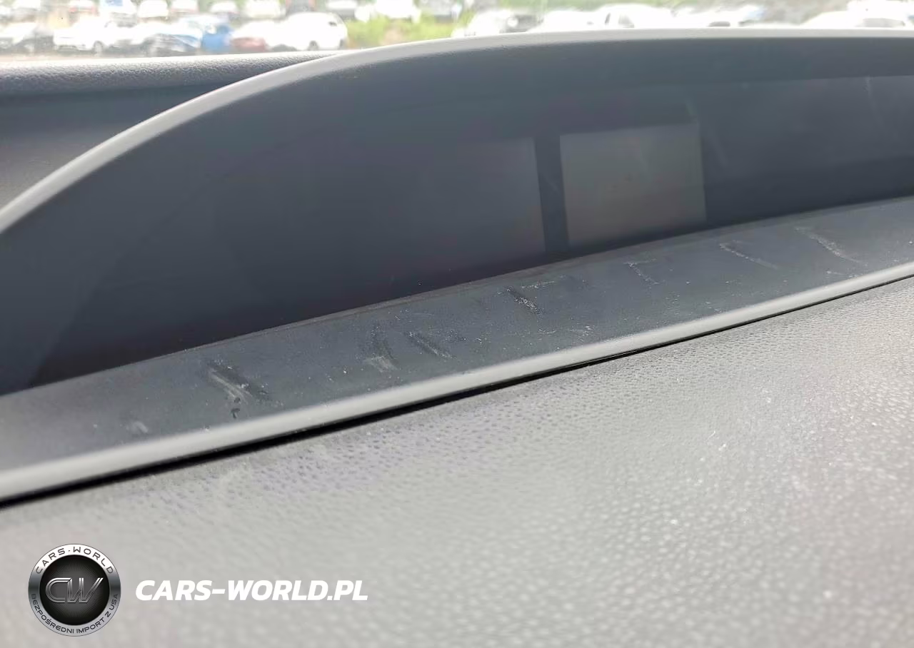 2017 Toyota Prius Two VIN:JTDKBRFU4H3035166 - 9