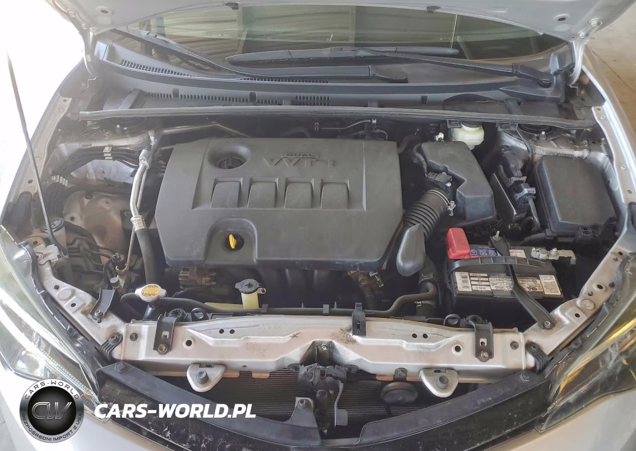 2017 Toyota Corolla Le VIN:5YFBURHE9HP623362 - 11