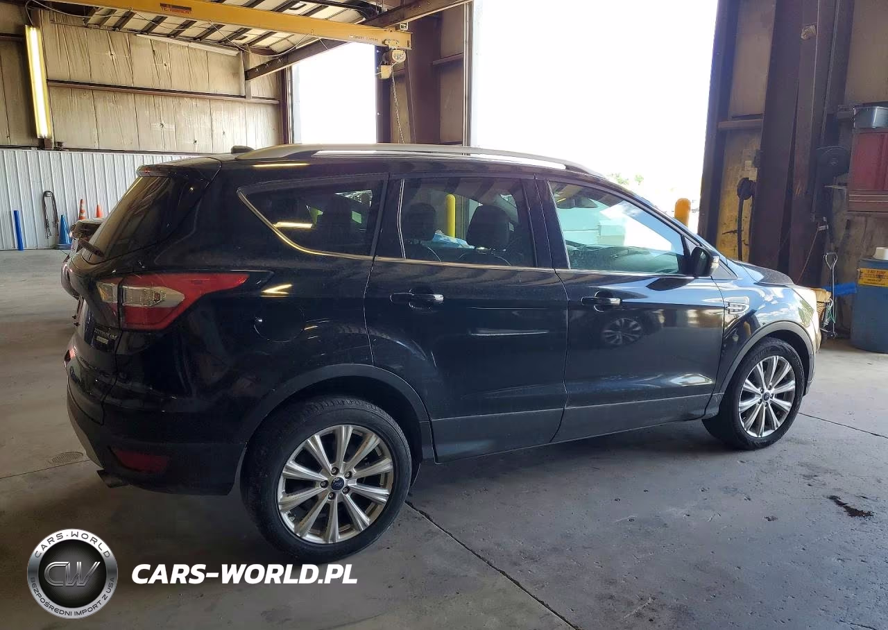 2017 Ford Escape Titanium VIN:1FMCU0JD5HUC52104 - 3