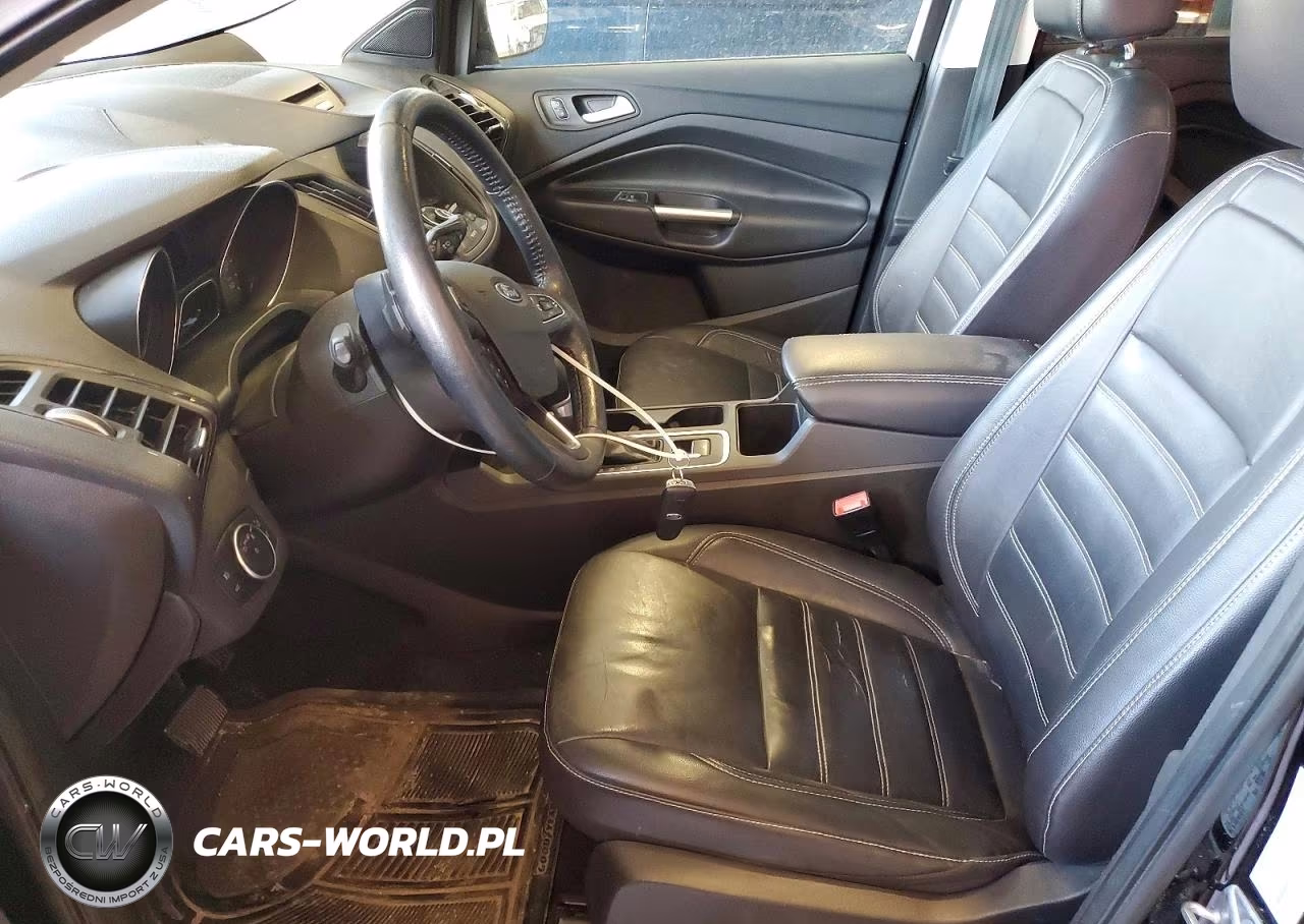 2017 Ford Escape Titanium VIN:1FMCU0JD5HUC52104 - 7