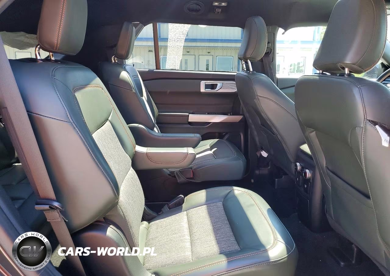 2023 Ford Explorer Timberline VIN:1FMSK8JH2PGA66617 - 11