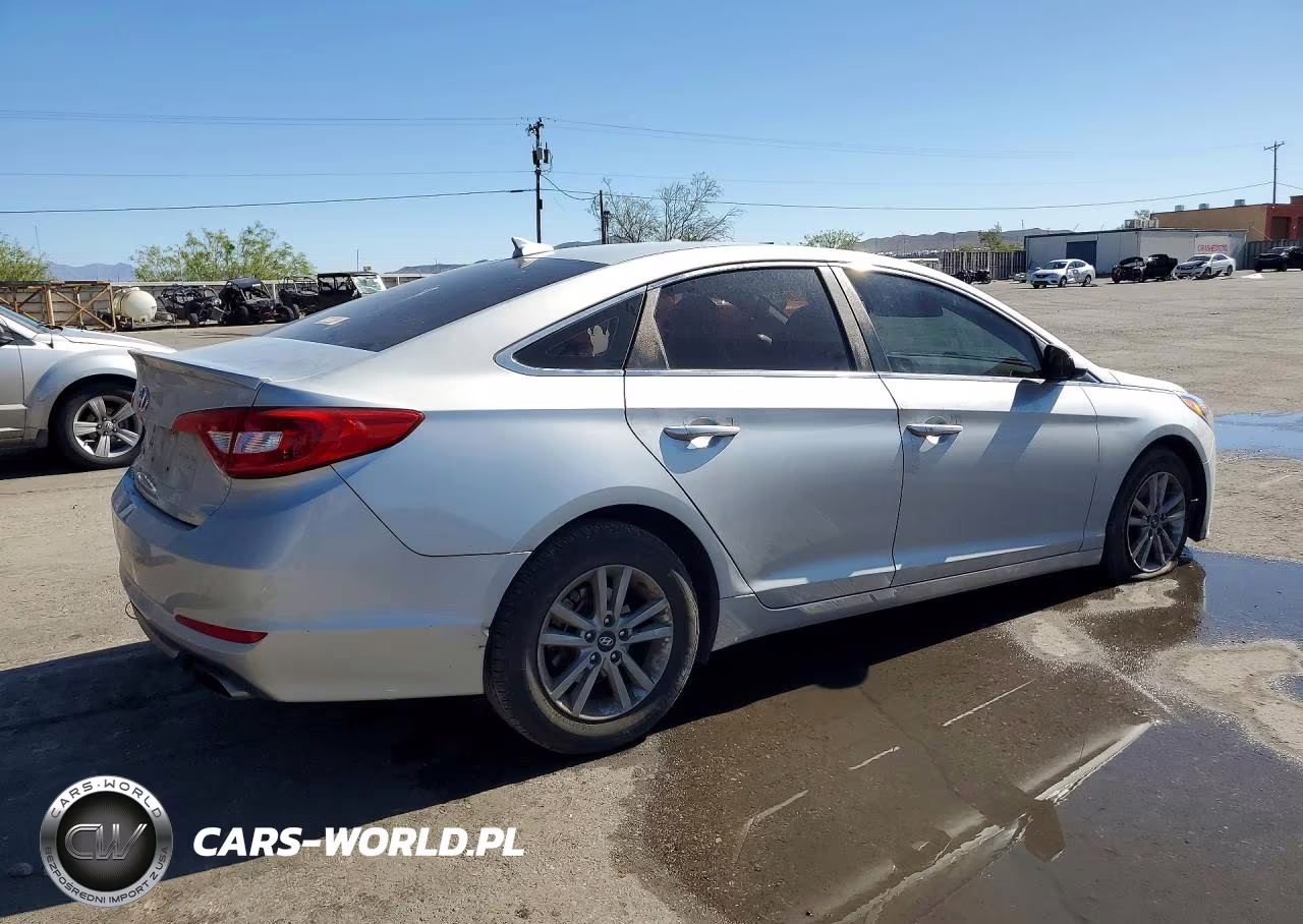 2015 Hyundai Sonata Se VIN:5NPE24AF0FH018634 - 3