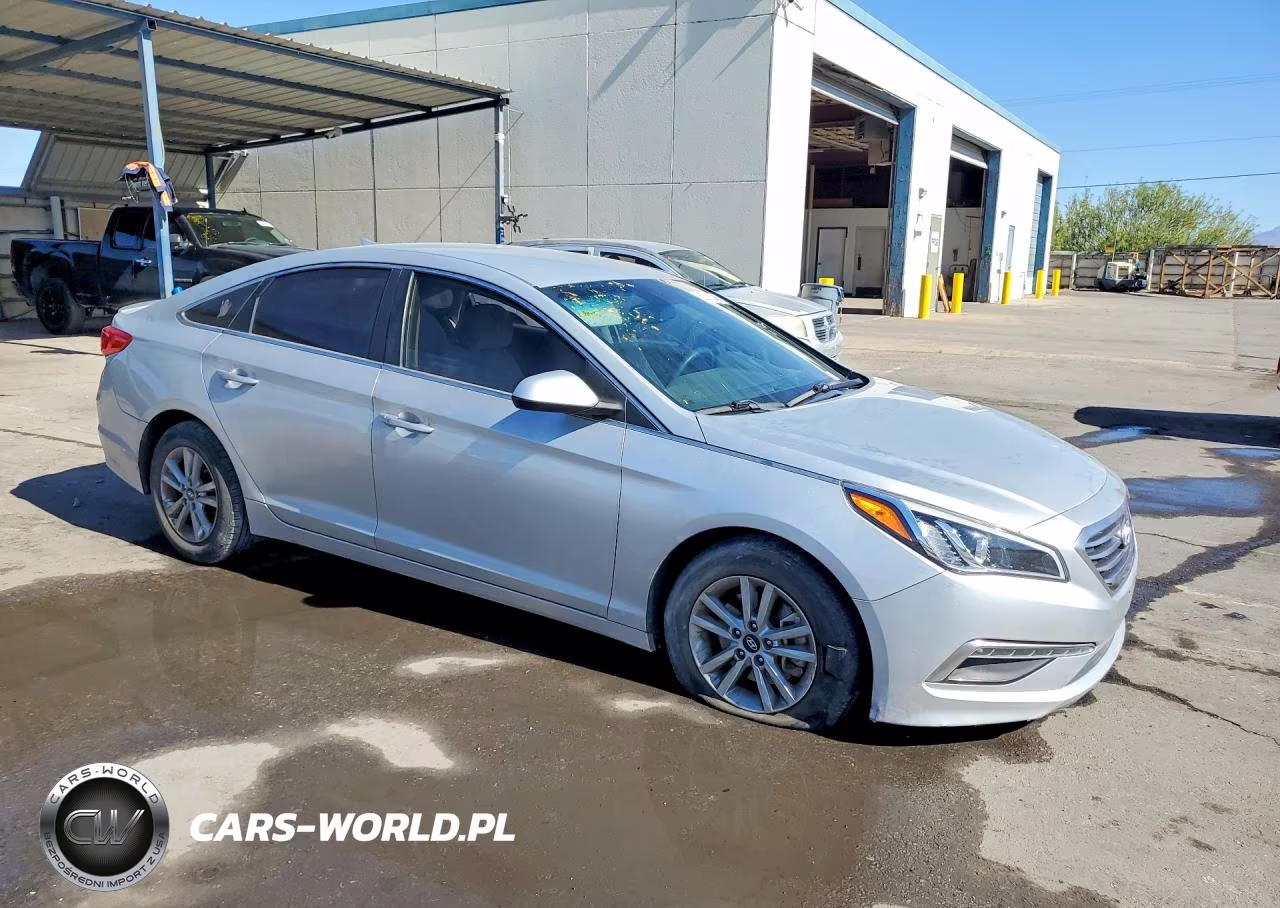 2015 Hyundai Sonata Se VIN:5NPE24AF0FH018634 - 4