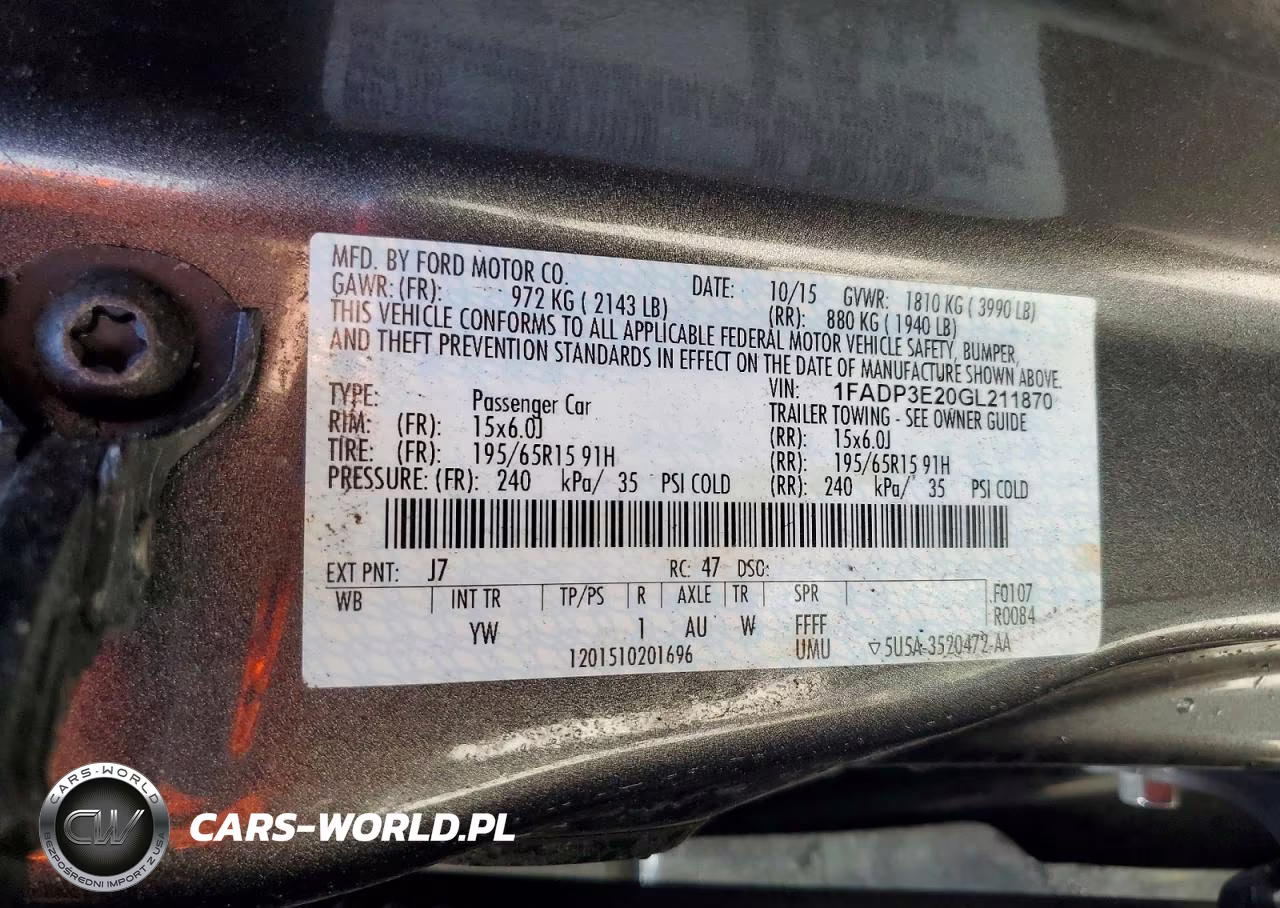 2016 Ford Focus S VIN:1FADP3E20GL211870 - 13