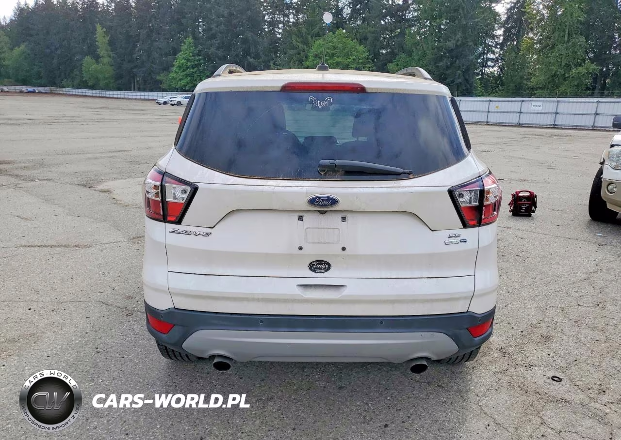 2017 Ford Escape Se VIN:1FMCU9GD3HUB32829 - 6