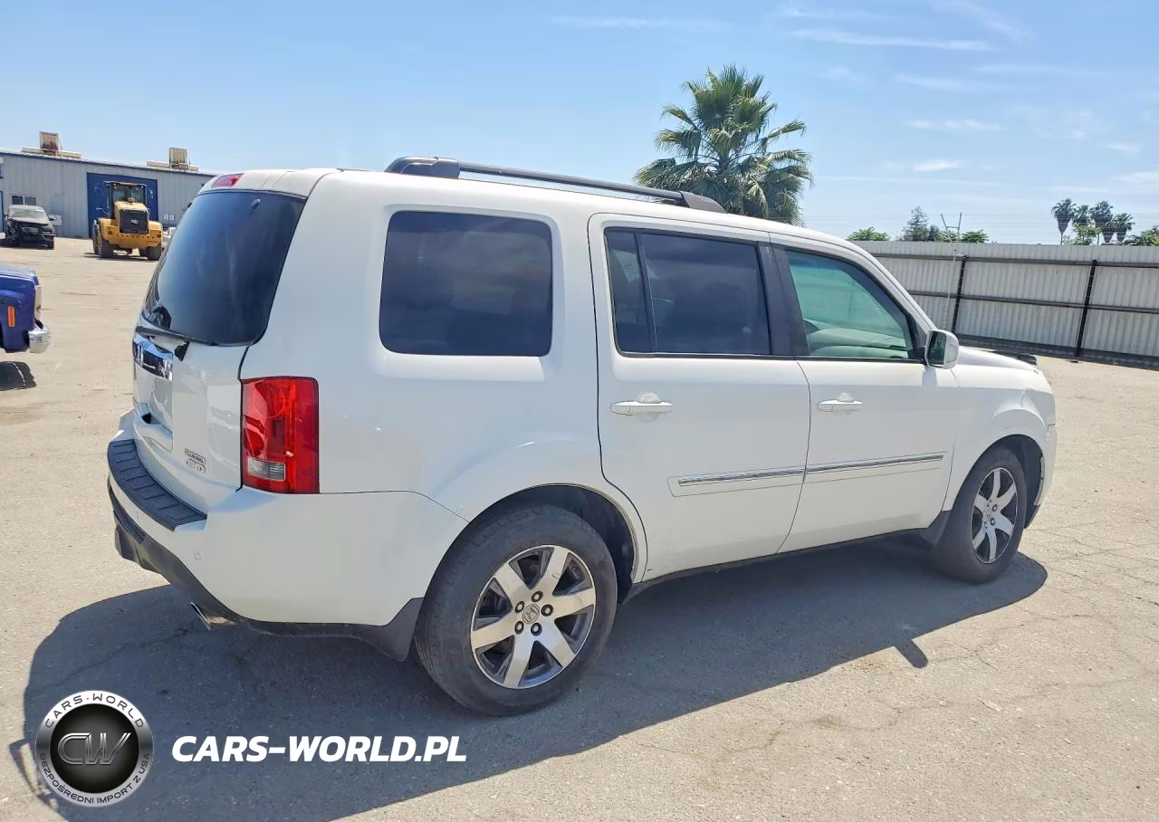 2014 Honda Pilot Touring VIN:5FNYF4H9XEB052143 - 3