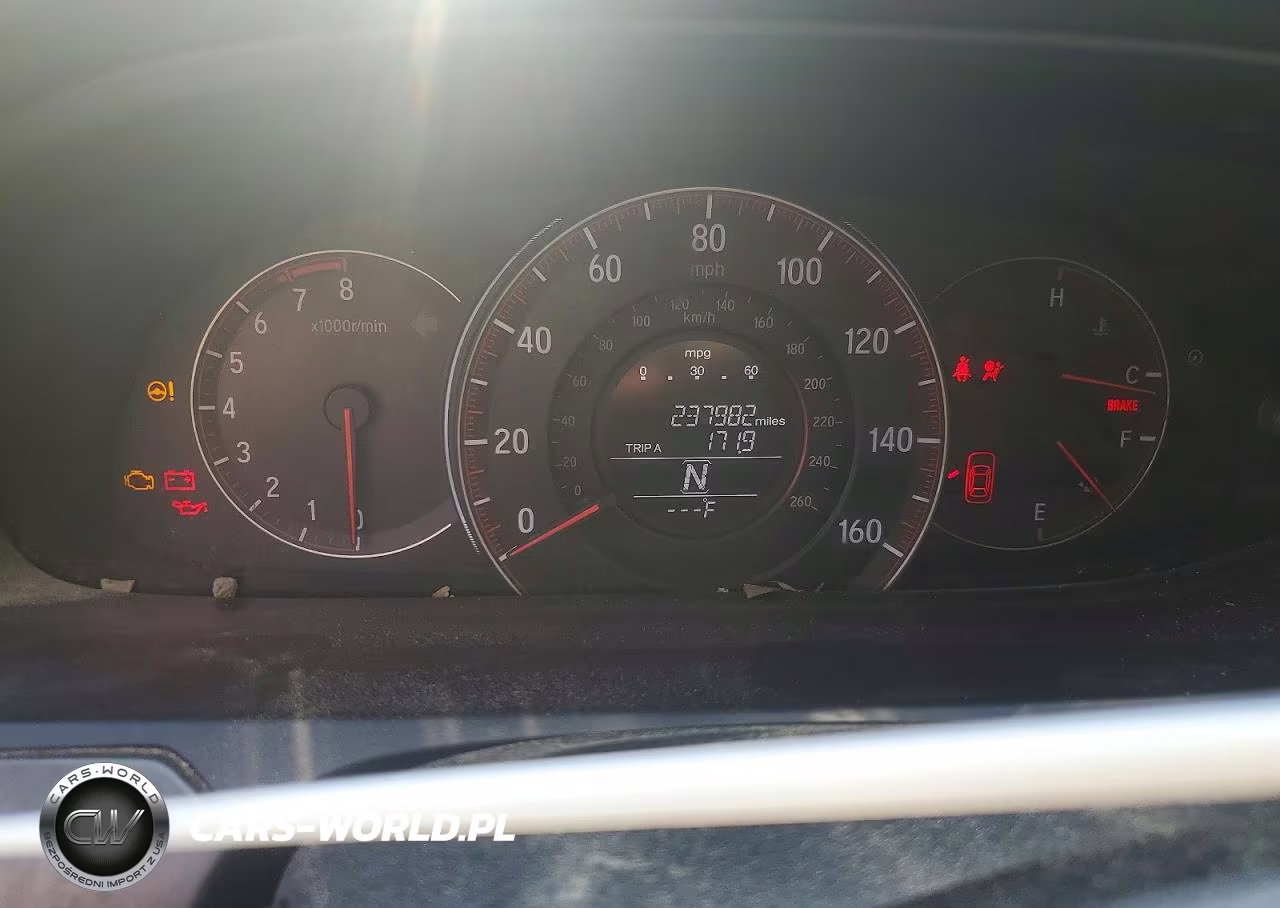 2017 Honda Accord Sport VIN:1HGCR2F55HA020740 - 9