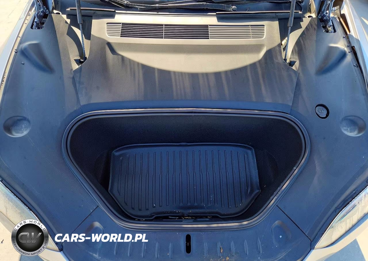 2025 Tesla Model S VIN:5YJSA1E58SF551202 - 11