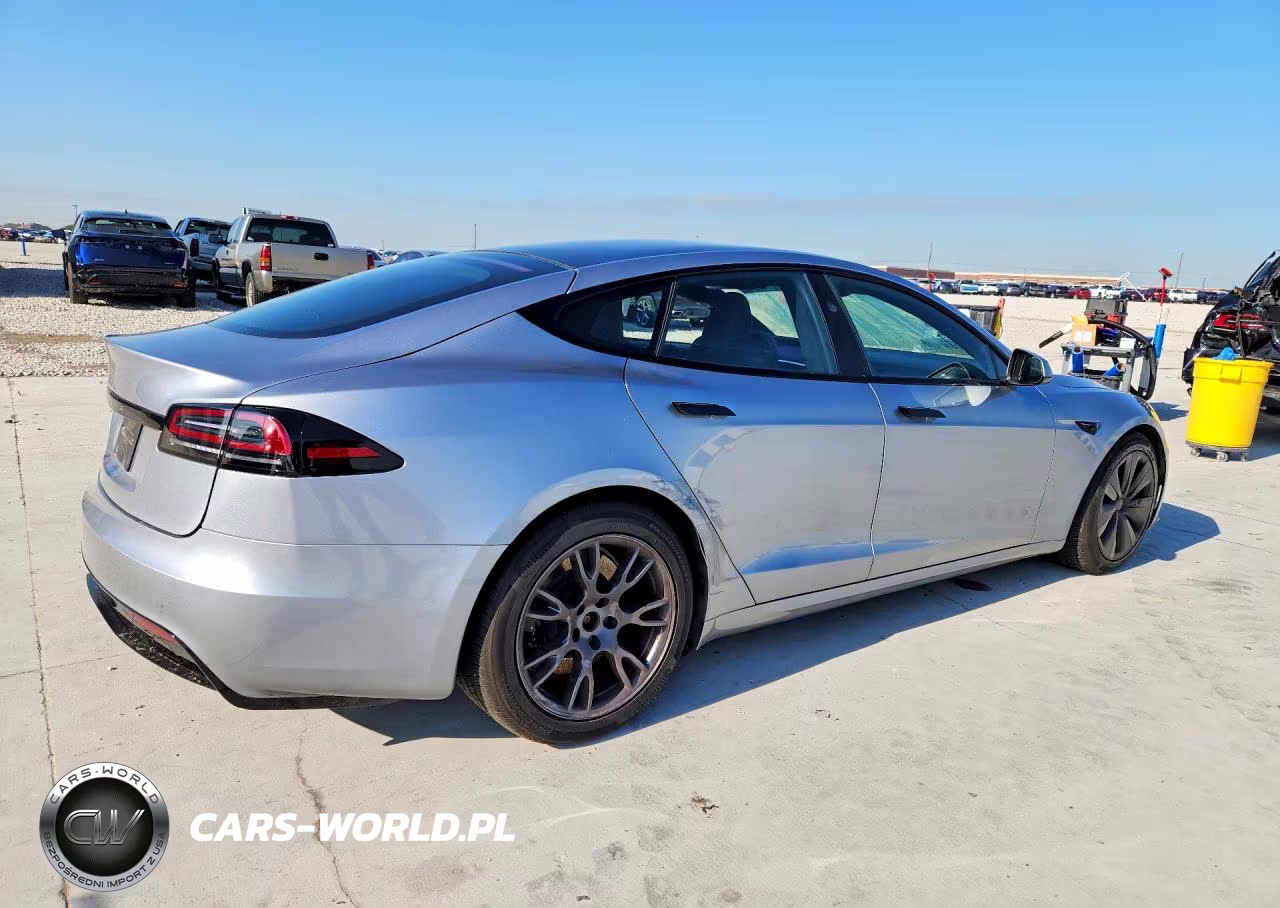 2025 Tesla Model S VIN:5YJSA1E58SF551202 - 3