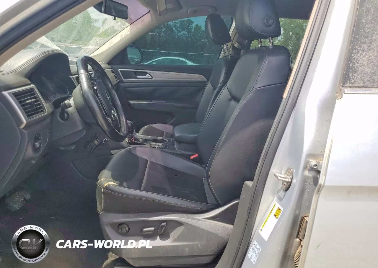 2018 Volkswagen Atlas Se VIN:1V2CR2CA9JC589390 - 7