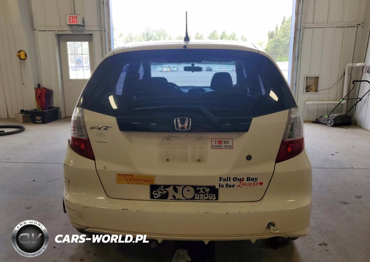 2010 Honda Fit VIN:JHMGE8H2XAS004064 - 6