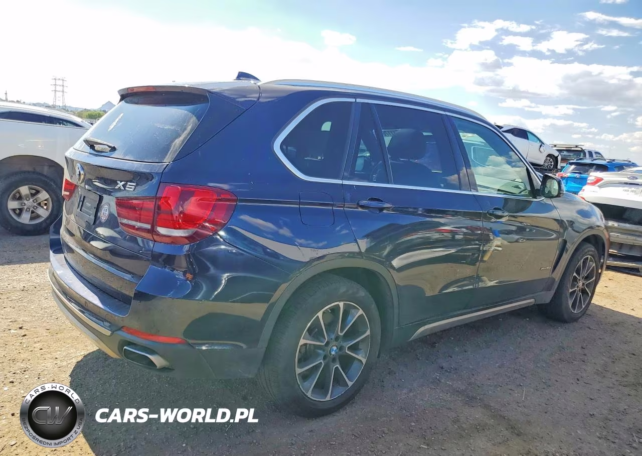 2018 BMW X5 xDrive35I VIN:5UXKR0C50J0X95752 - 3