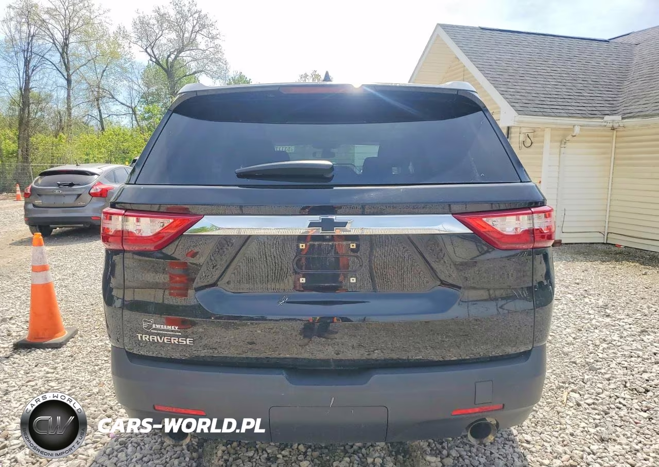 2019 Chevrolet Traverse Ls VIN:1GNERFKW8KJ100433 - 6