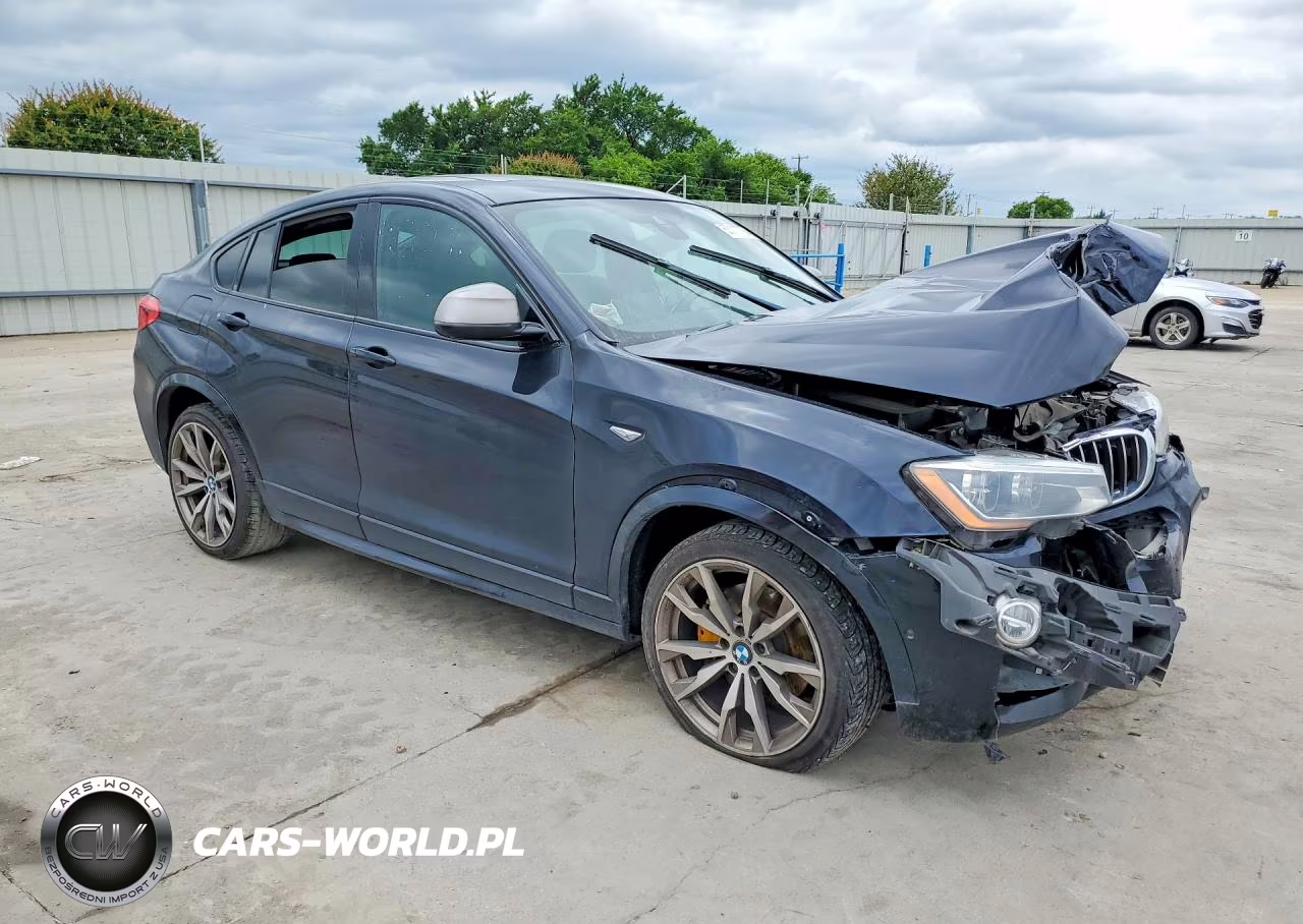 2018 BMW X4 xDrivem40I VIN:5UXXW7C53J0Z44906 - 4
