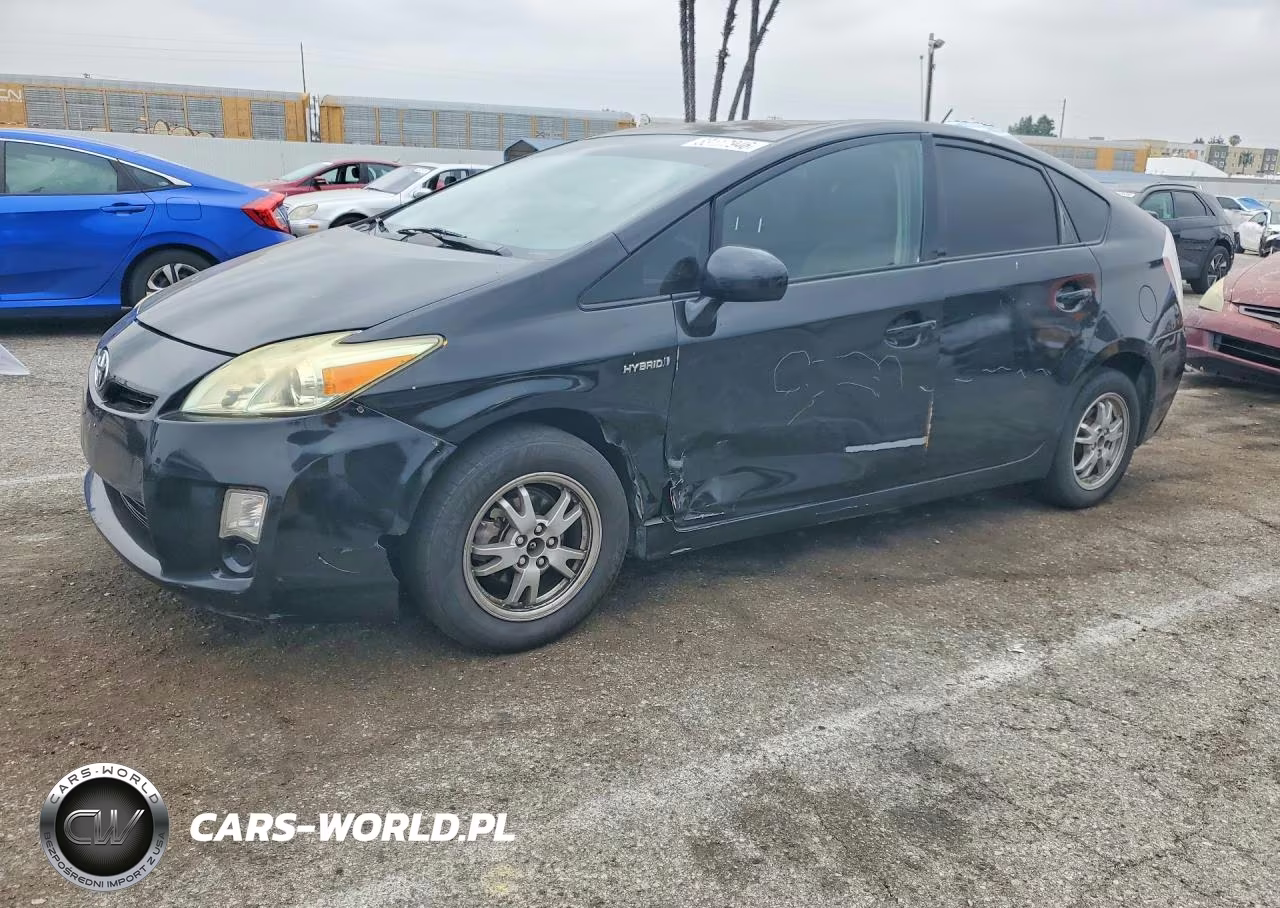 2011 Toyota Prius Two