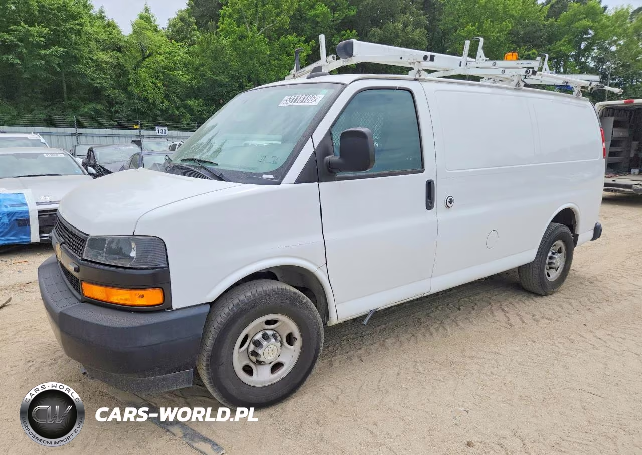 2020 Chevrolet Express G2500
