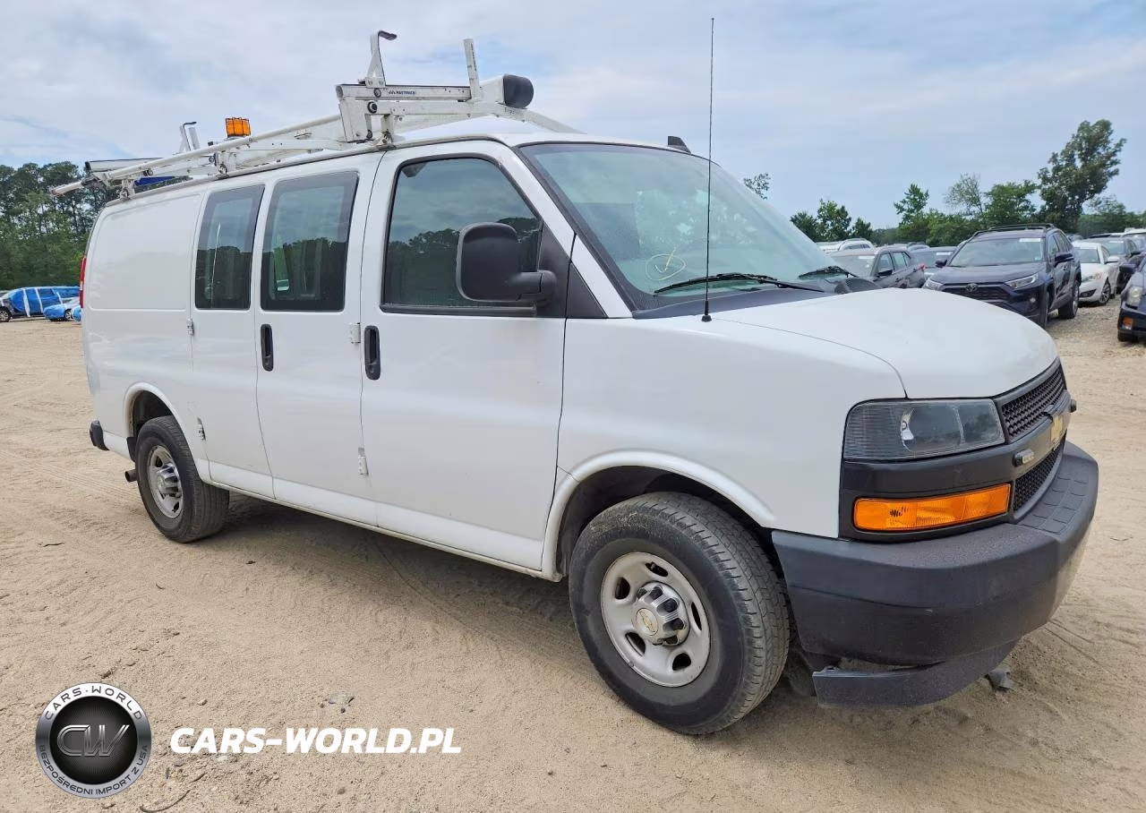 2020 Chevrolet Express G2500 VIN:1GCWGAFP2L1277473 - 4