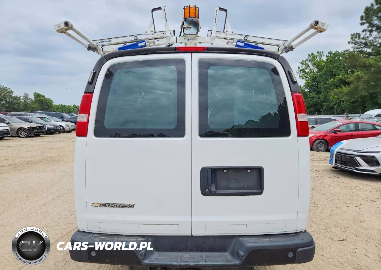 2020 Chevrolet Express G2500 VIN:1GCWGAFP2L1277473 - 6