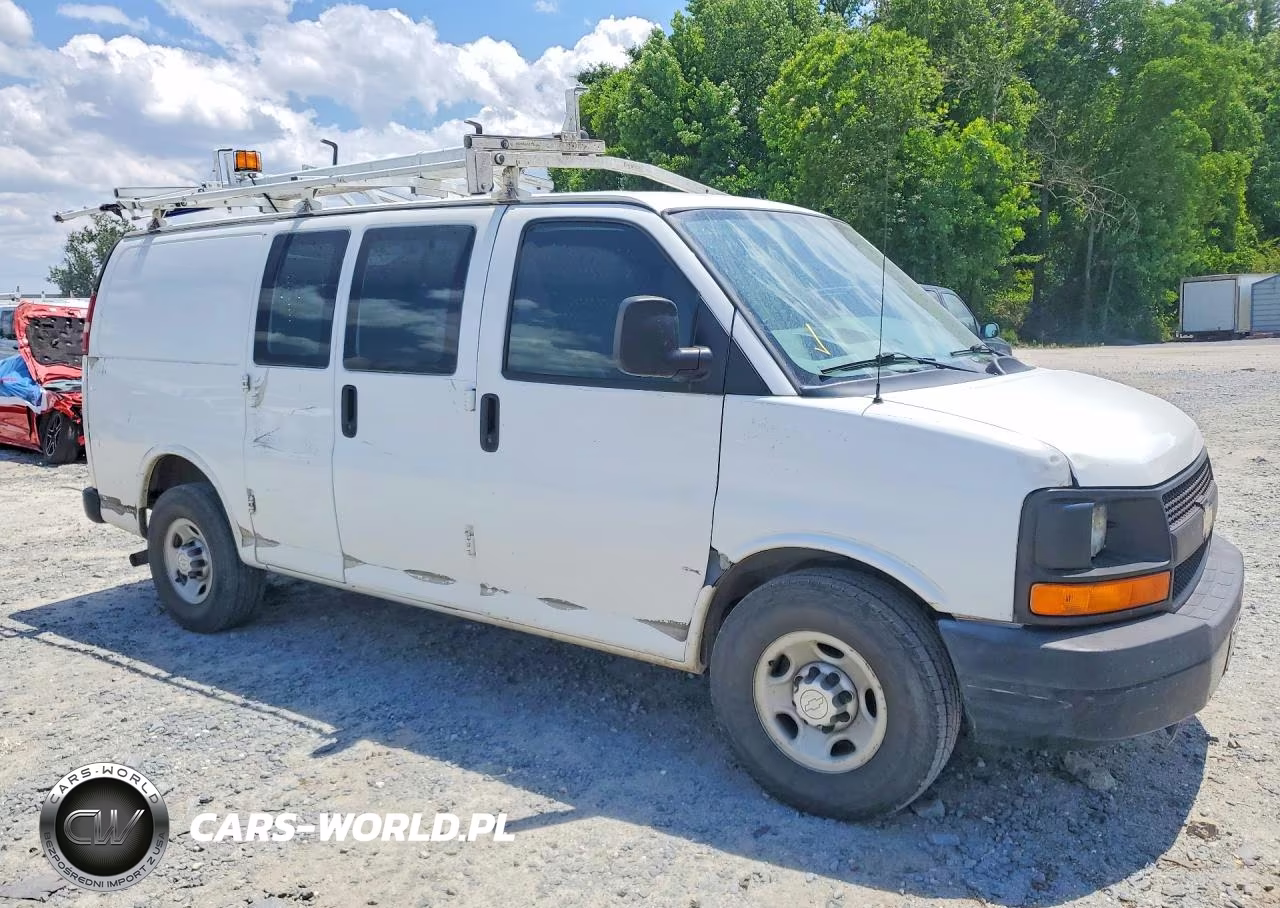 2016 Chevrolet Express G2500 VIN:1GCWGAFF3G1314897 - 4