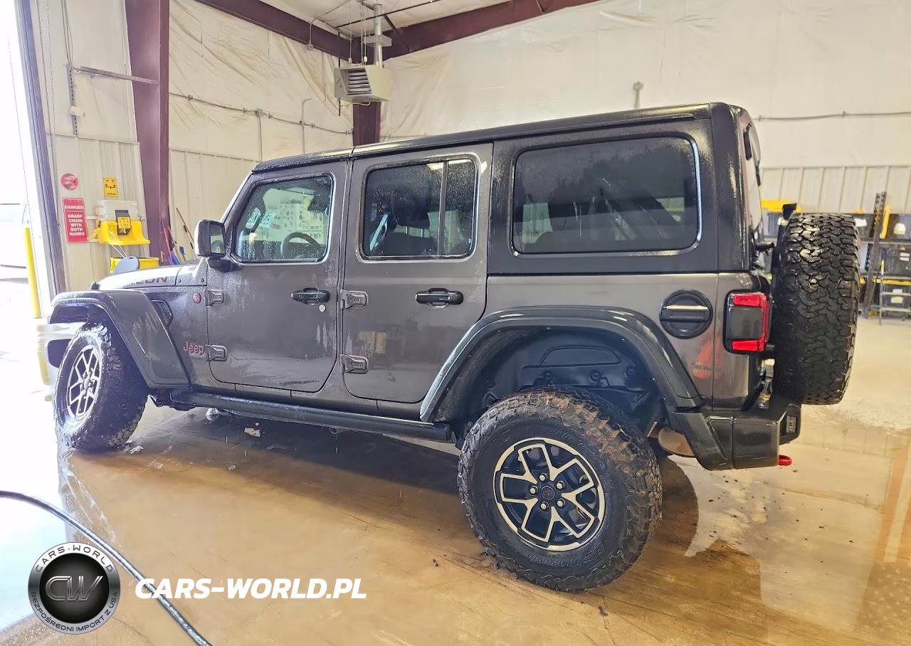 2025 Jeep Wrangler Rubicon VIN:1C4PJXFN4SW500329 - 2