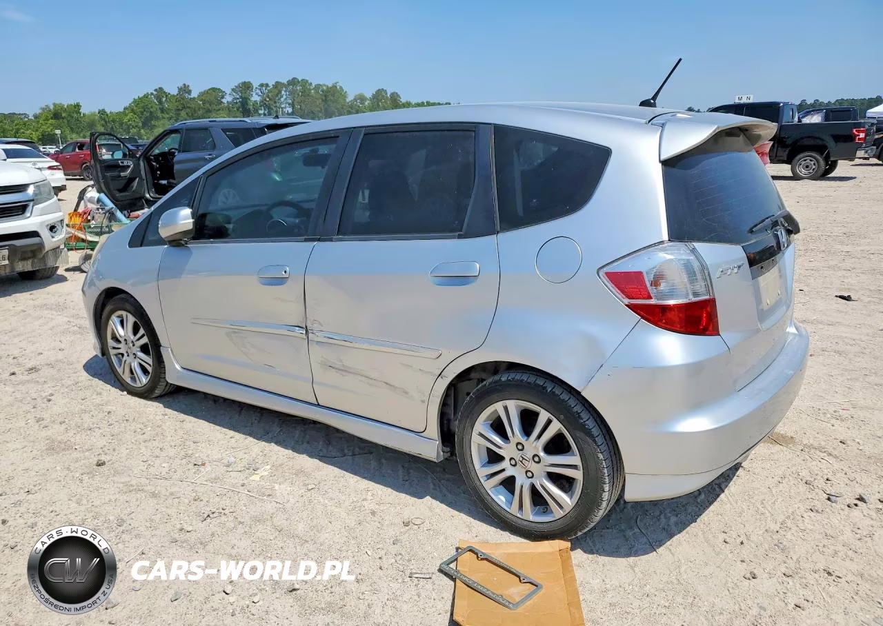 2011 Honda Fit Sport VIN:JHMGE8H51BC011605 - 2