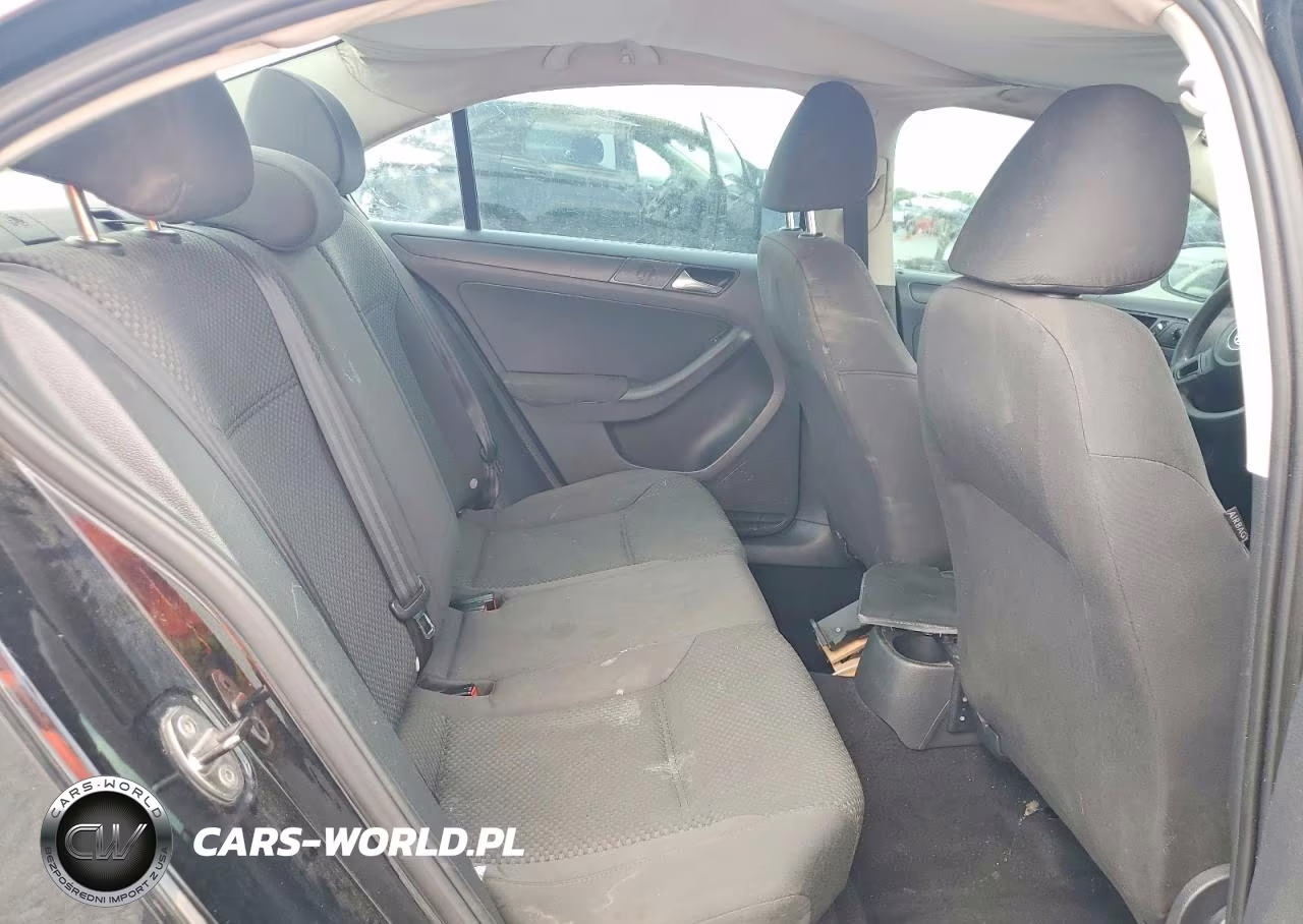 2012 Volkswagen Jetta Base VIN:3VW2K7AJ8CM326338 - 10